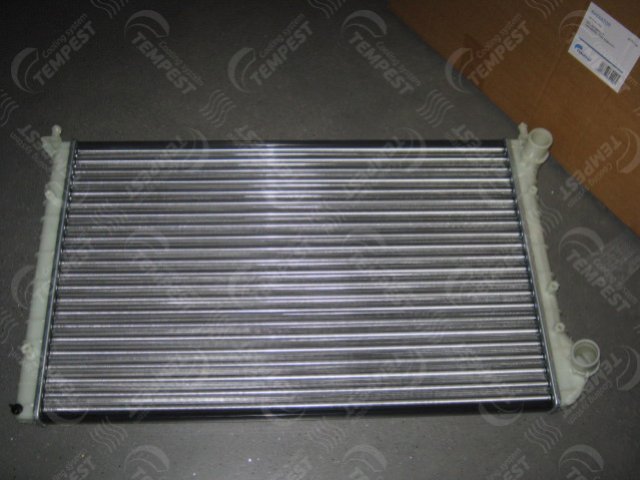 Радиатор охлаждения FIAT DOBLO 01-  (TEMPEST)