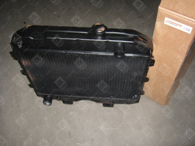 Радиатор охлаждения MITSUBISHI OUTLANDER 03-06 2,0L (TEMPEST)