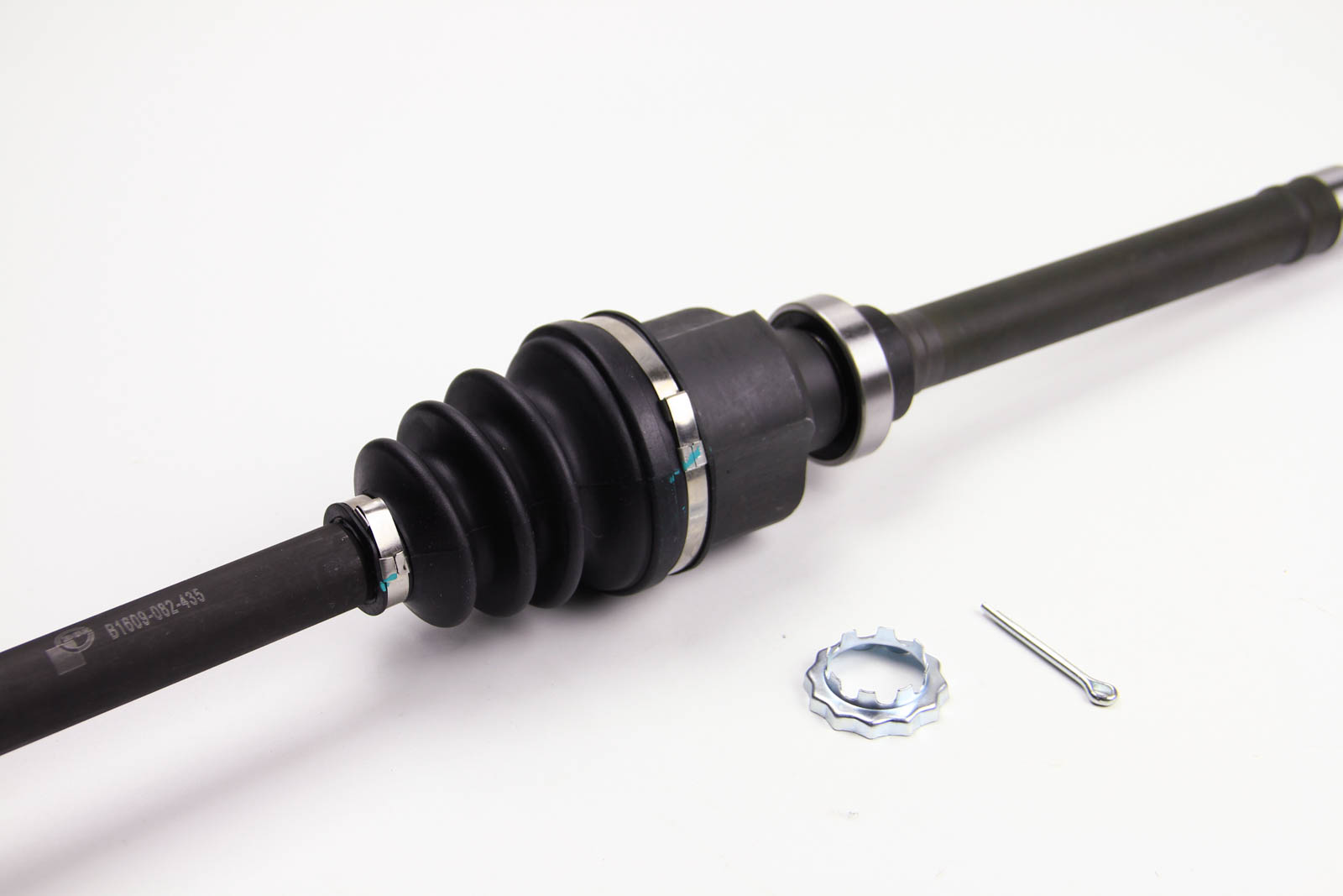 Полуось Berlingo 2.0HDI 00-07 Пр.